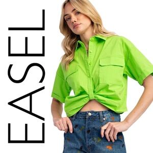 πCOMING SOONπ EASEL NWT TOP LIME